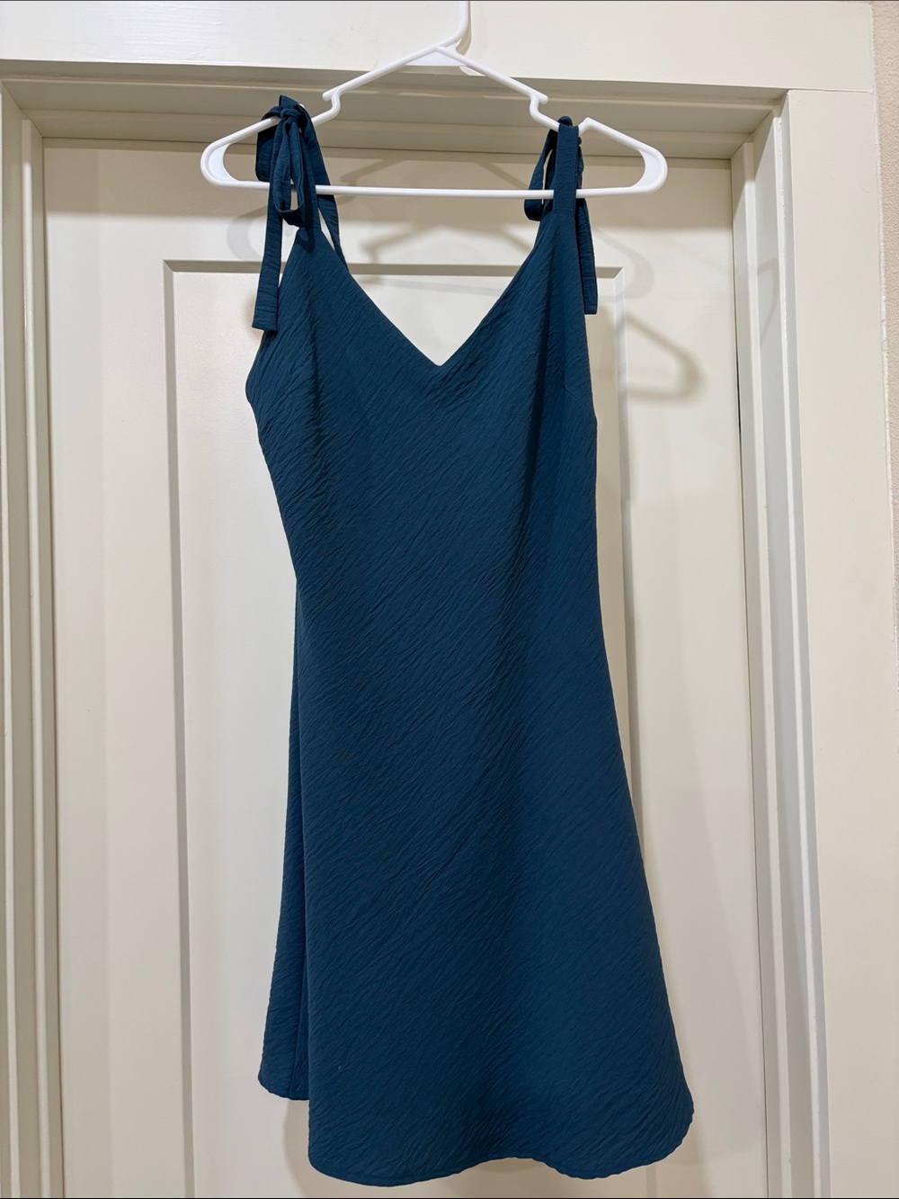 Audrey 3+1 Teal Tie-Shoulder V-Neck Mini Dress